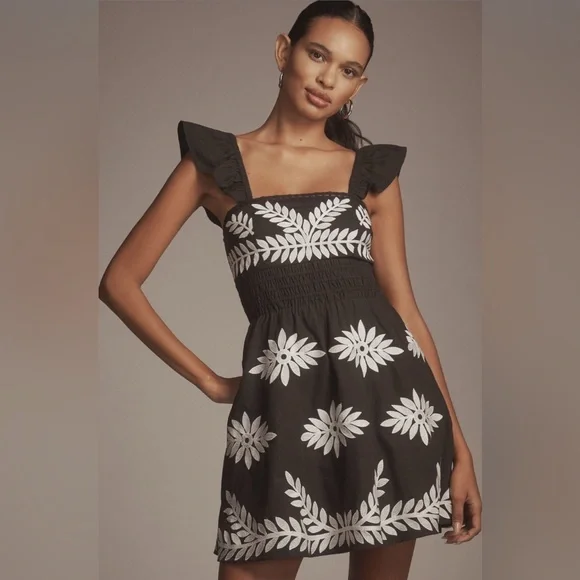 ✨ Anthropologie Ruffle-Strap Embroidered Smocked Mini Dress Sz L - Picture 1 of 7